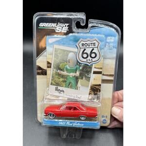Brand New Greenlight Route 66 1965 Ford Galaxie Diecast 1:64 Red -LO6